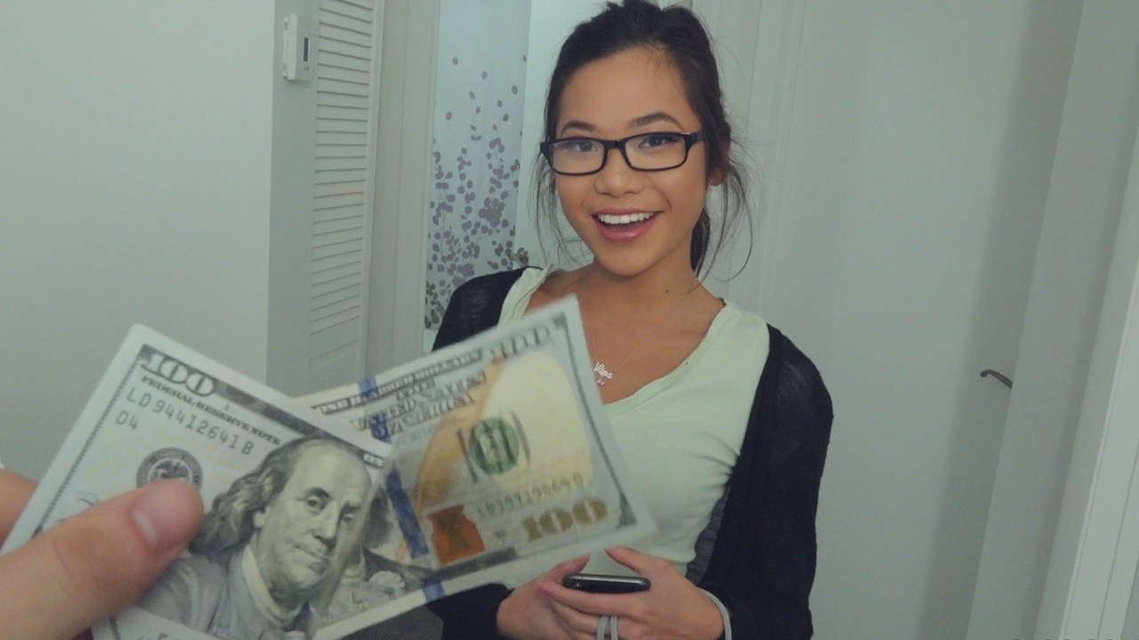 Student Money - Asian college student receives cash for her pussy / Teen Porno XXX