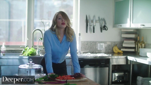 Muscular man is fucking a thick babe with big intensity